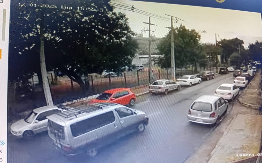 Extorsionan a pareja que sufrió robo de su camioneta en Fernando de la Mora