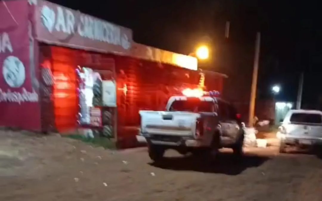 Hombre fue acribillado frente a su negocio en PJC