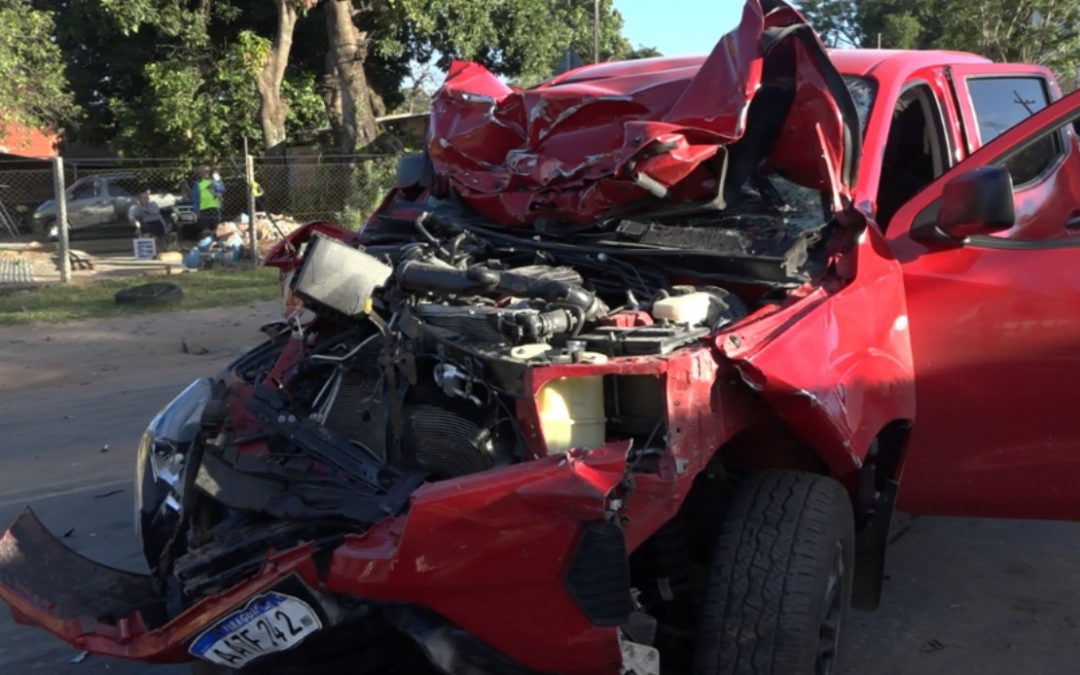 Ebrio ocasiona grave accidente en San Antonio: un fallecido y dos heridos