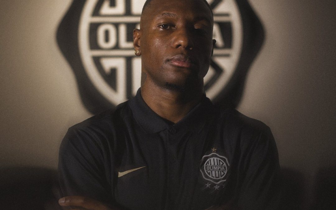 El ecuatoriano Aníbal Chalá es nuevo refuerzo del Decano