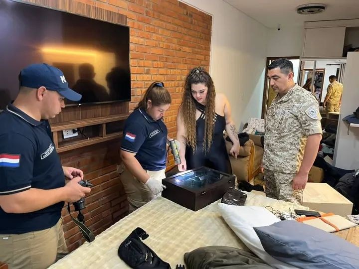 Delincuentes se llevaron joyas, armas de fuego y dinero en efectivo durante asalto domiciliario