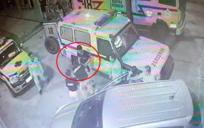 Niño se atragantó con chupetín y bomberos le salvan la vida