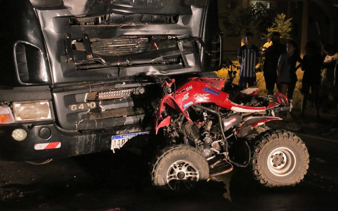 Accidente en Pirayú deja un fallecido y un herido
