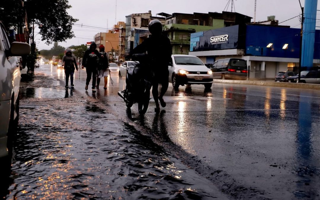 La Dirección de Meteorología emitió un boletín especial por ingreso de tormentas