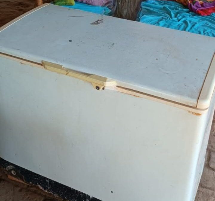 Tragedia en Loreto: niño muere electrocutado al tocar un congelador