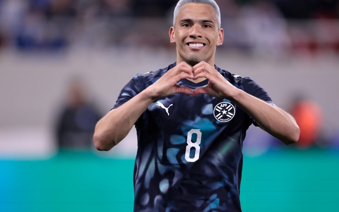 Paraguay triunfa ante Grecia: Diego Gómez marcó el único tanto