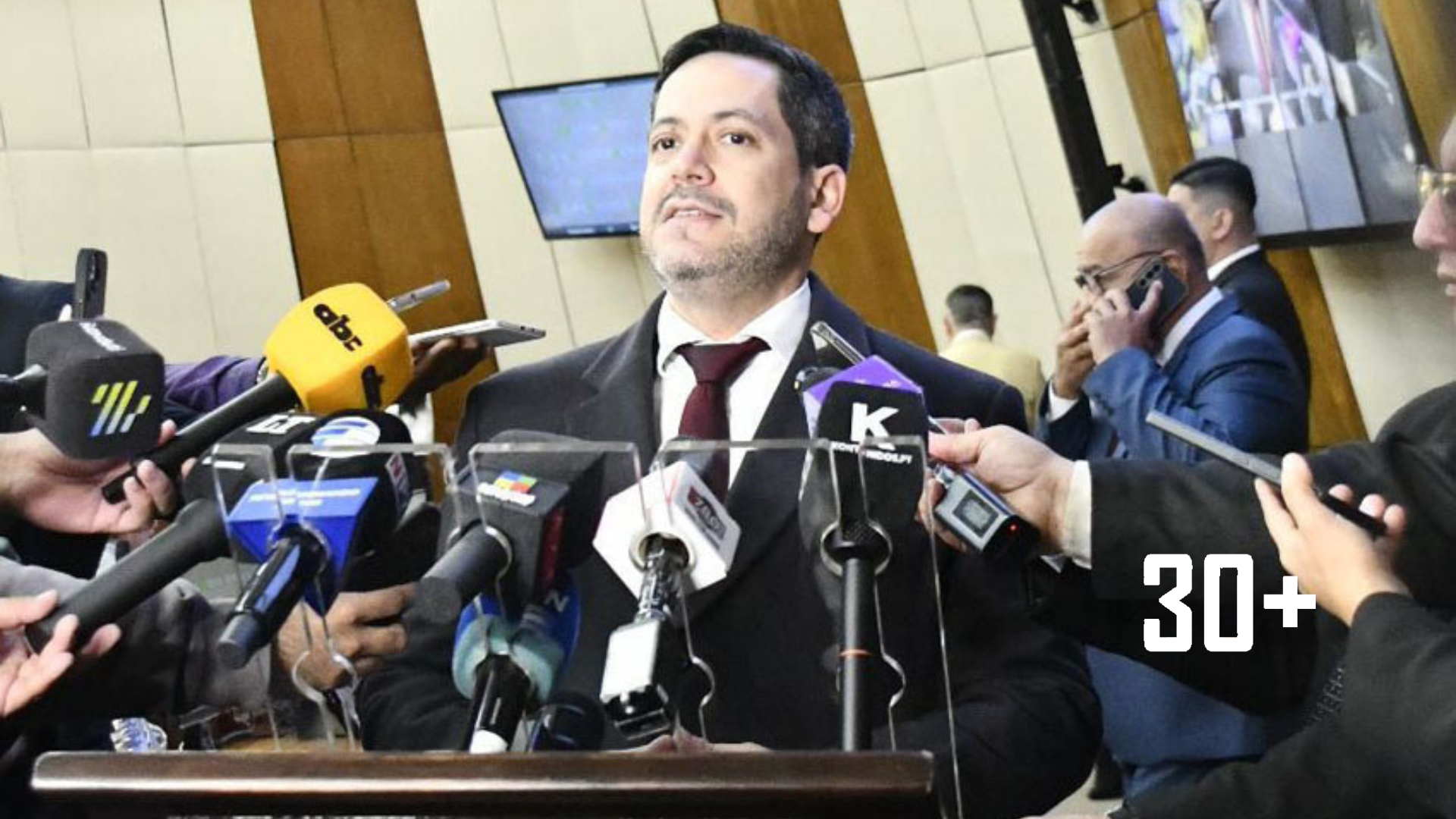 Latorre destaca trayectoria y solvencia moral del nuevo titular de IPS