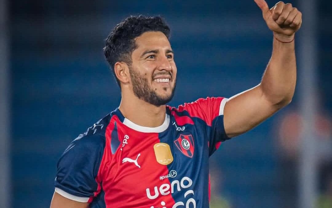 Conmebol suspende dos partidos a Cecilio Domínguez: no jugará ante Palmeiras