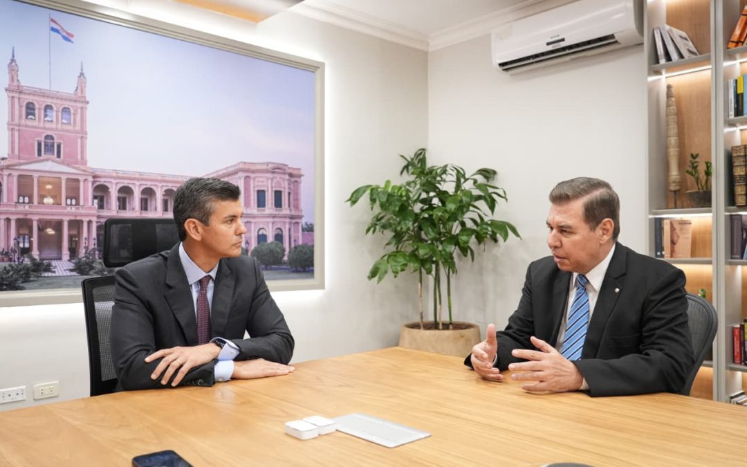 Jacinto Santa María asume al frente de la Senatur