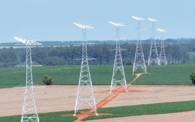 Línea de transmisión 500 kV Yguazú – Valenzuela avanza en un 60%
