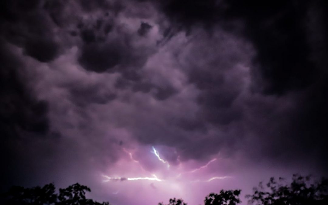 Anuncian fin de semana inestable: vientos de hasta 90 km/h