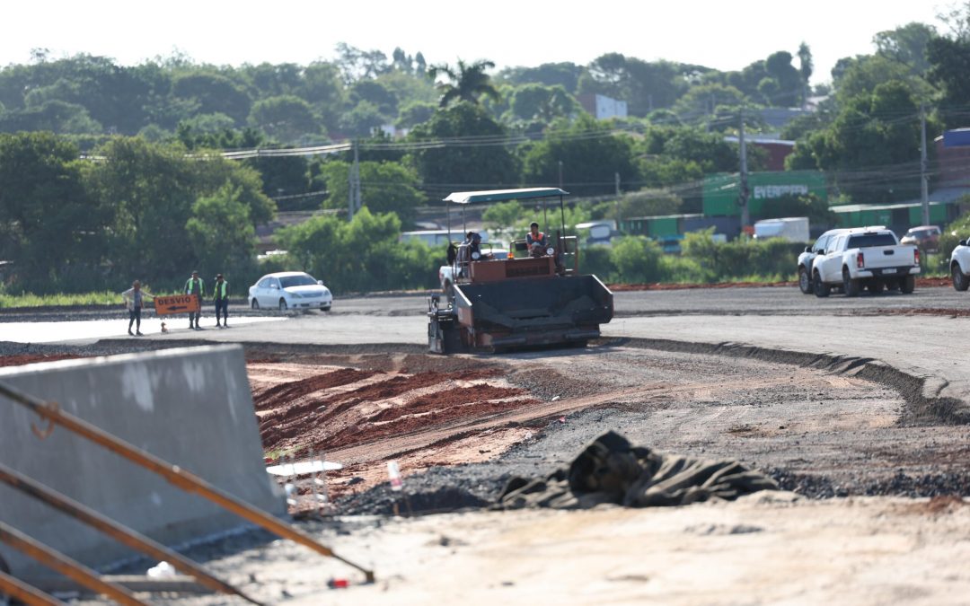 Desvíos por obras en la avenida Pettirossi se extienden hasta el 26 de mayo de 2026