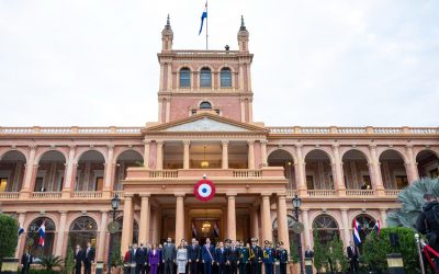 Iniciaron los festejos por los 215 años de Independencia: Peña encabezó actos oficiales