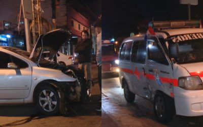 Choque entre ambulancia y automóvil deja varios heridos