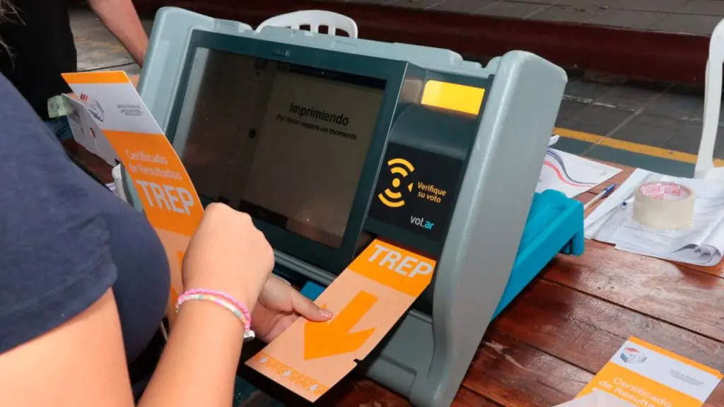 Elecciones: transmisión de resultados iniciará a las 16:30