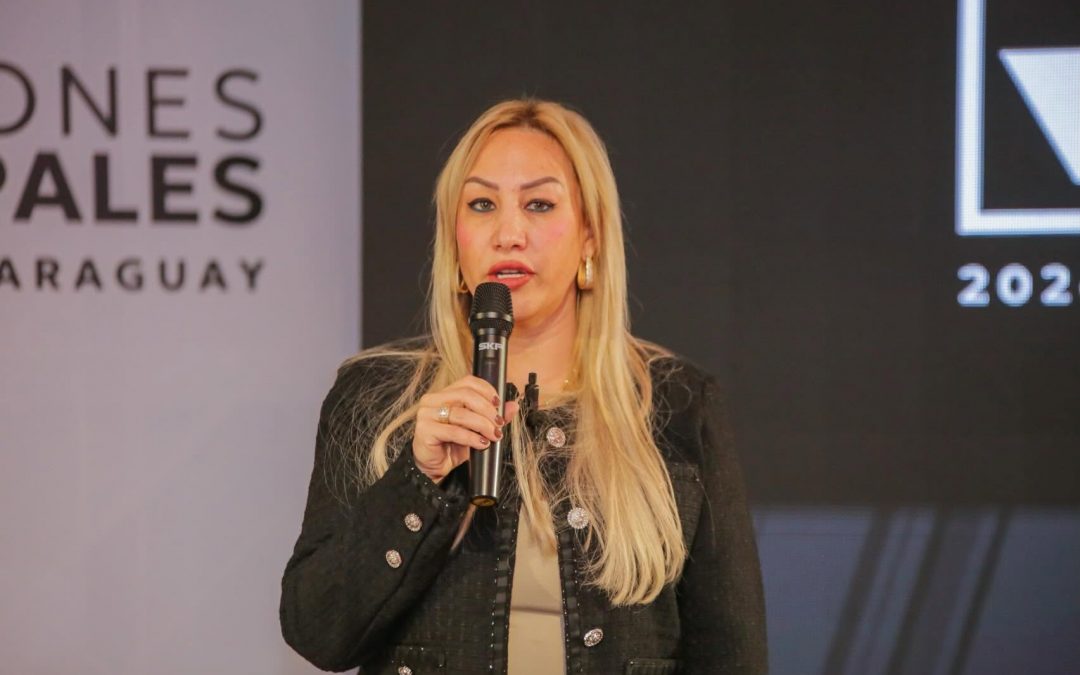 Fiscalía investiga acreditaciones falsas y reporta un detenido