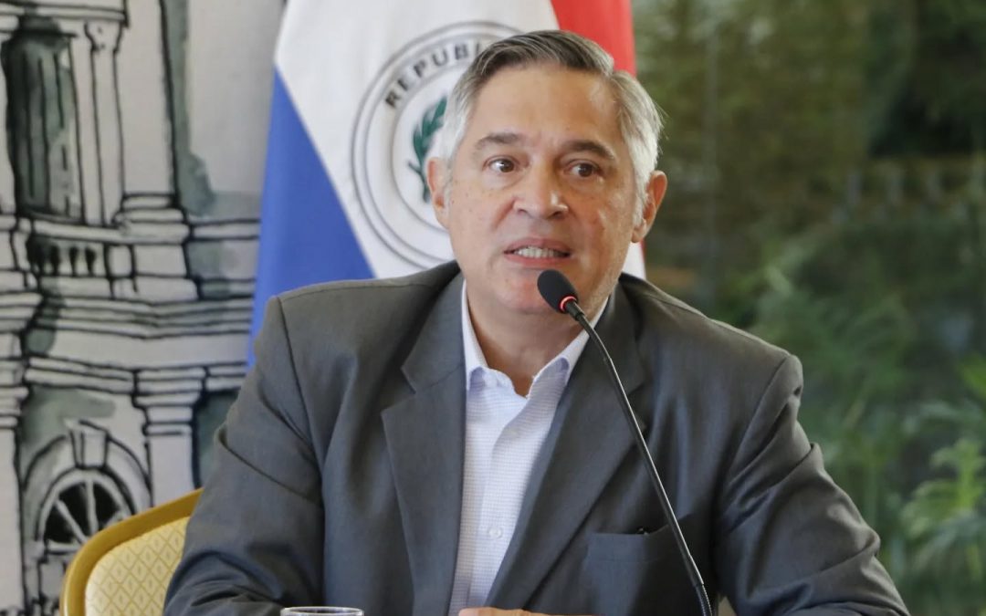 Ministro aclara que no adelantará vacaciones de invierno por el Mundial