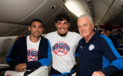 ¡Listos para hacer historia! La Albirroja ya está en Estados Unidos