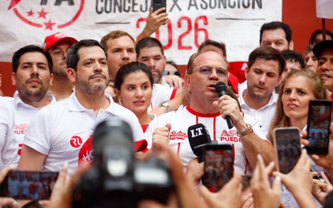 Camilo Pérez arrasa en las internas coloradas