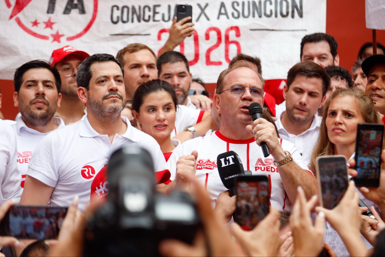 Camilo Pérez arrasa en las internas coloradas