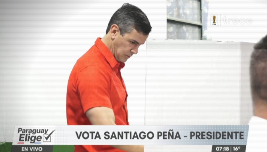 Elecciones simultáneas: Santiago Peña ya emitió su voto