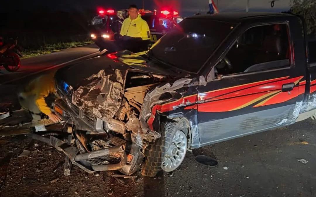 Ebrio al volante provoca múltiple choque en Ypané