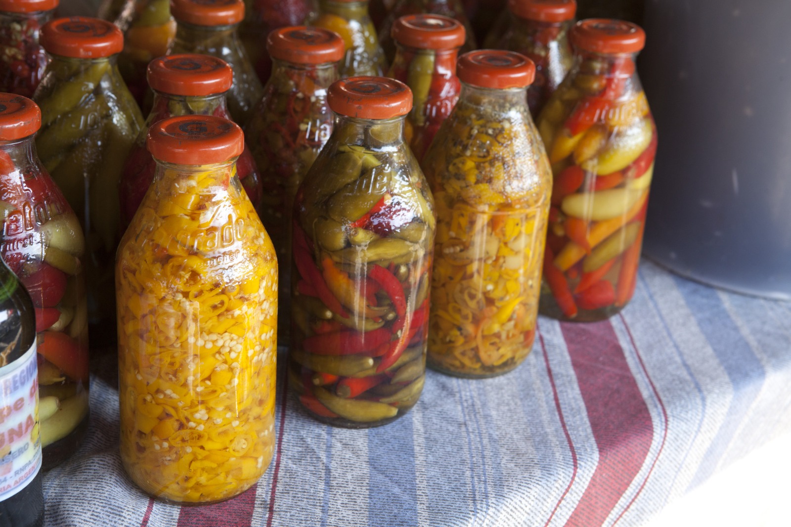 Salud confirma cuatro casos de botulismo alimentario